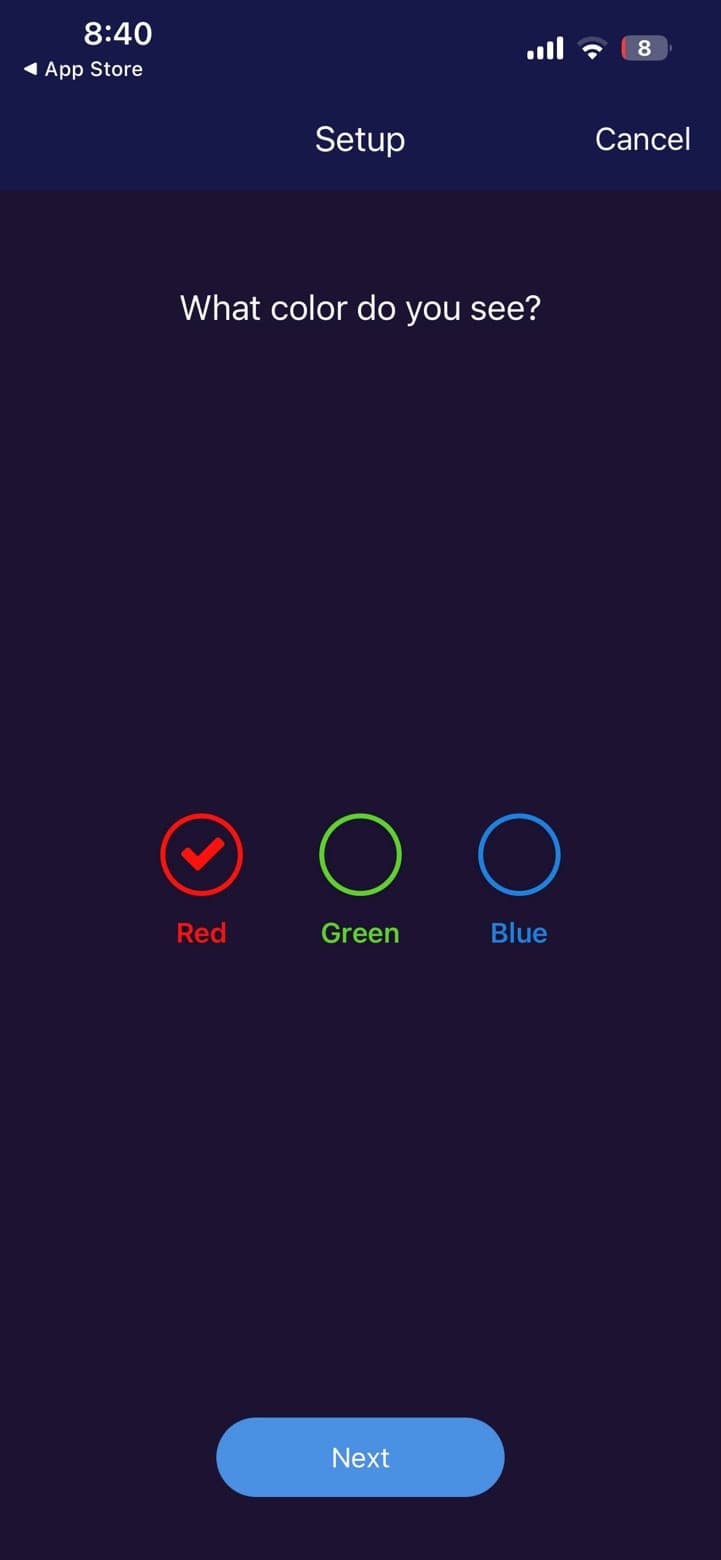 Setup-Screen der MESHLE App mit der Überschrift „What color do you see?“, den Optionen Red, Green und Blue (Red markiert) und einer Schaltfläche „Next“.