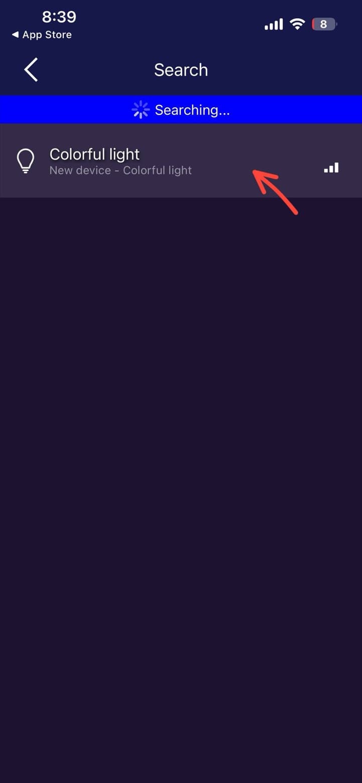 Such-Screen der MESHLE App mit „Searching…“ und dem Suchergebnis „Colorful light / New device - Colorful light“ samt Signalstärke-Balken.