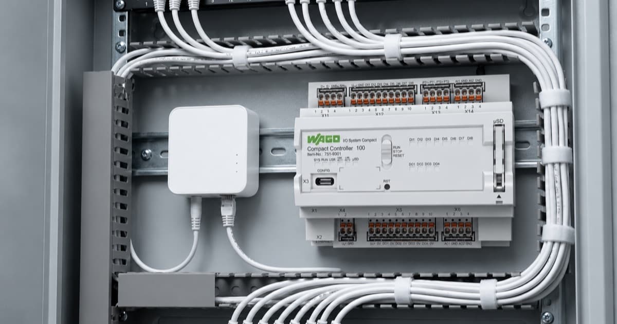 WAGO Compact Controller 100 (751-9301) and a MESHLE Gateway linked over Ethernet for Modbus TCP control